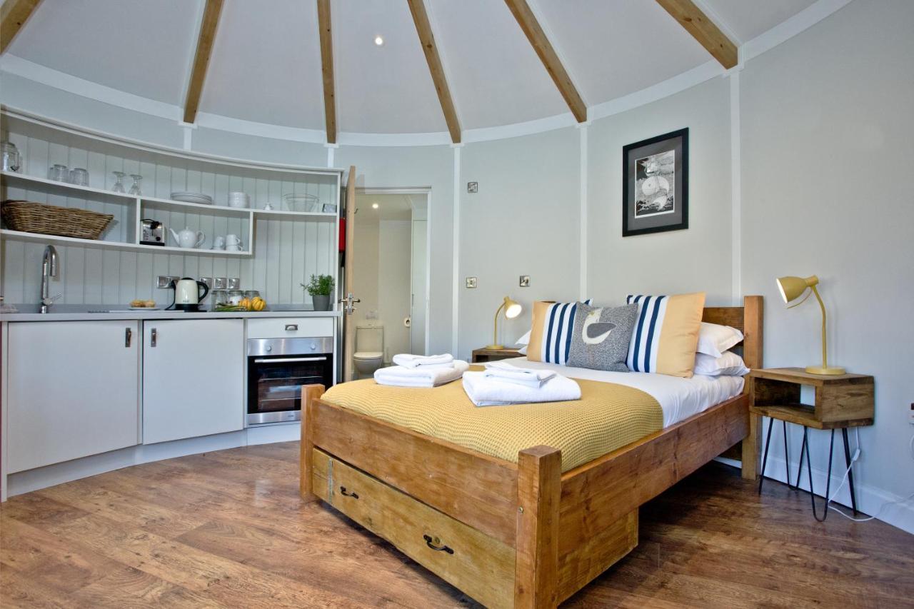 East Thorne Glamping Vila Bude Exterior foto